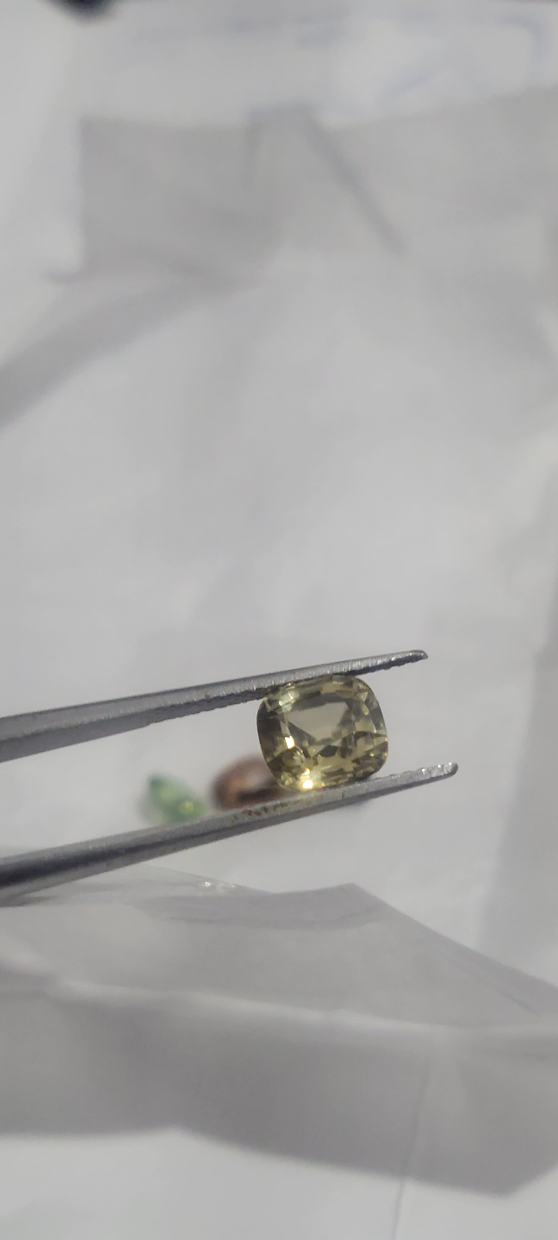 Yellow zircon
